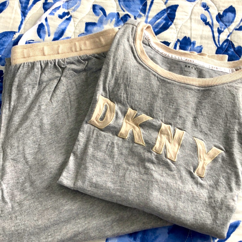 DKNY Lounge Set